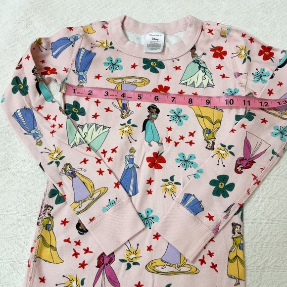 HANNA ANDERSSON Disney princess 2-piece pajamas, sz 6-7, light pink - Picture 3 of 13
